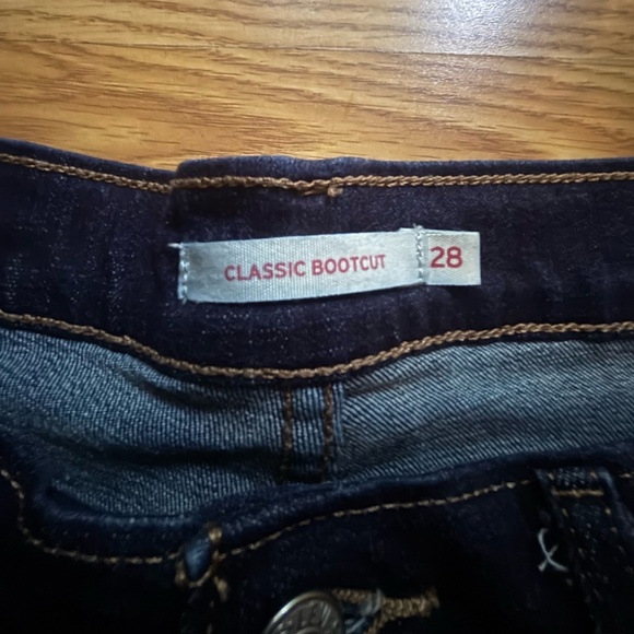Levi’s Classic Bootcut Size 28 - Picture 4 of 4
